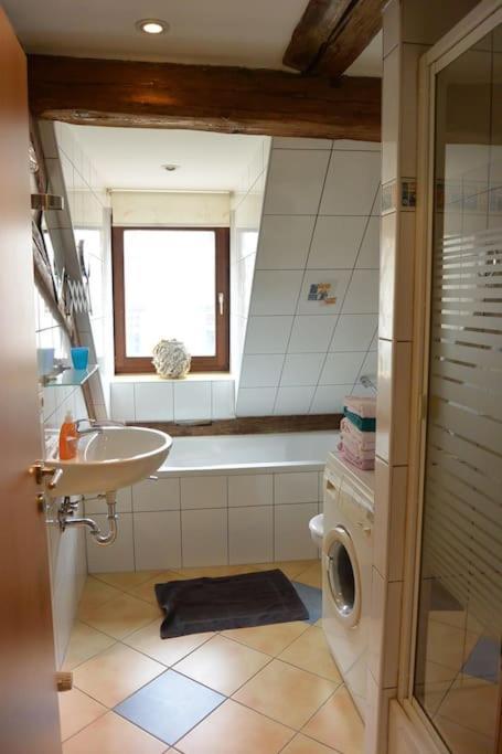 Apartment S10 In Bester Lage Stilvoll Im Zentrum Von Bayreuth Mit Klimaanlage Und Parkplatz Zewnętrze zdjęcie